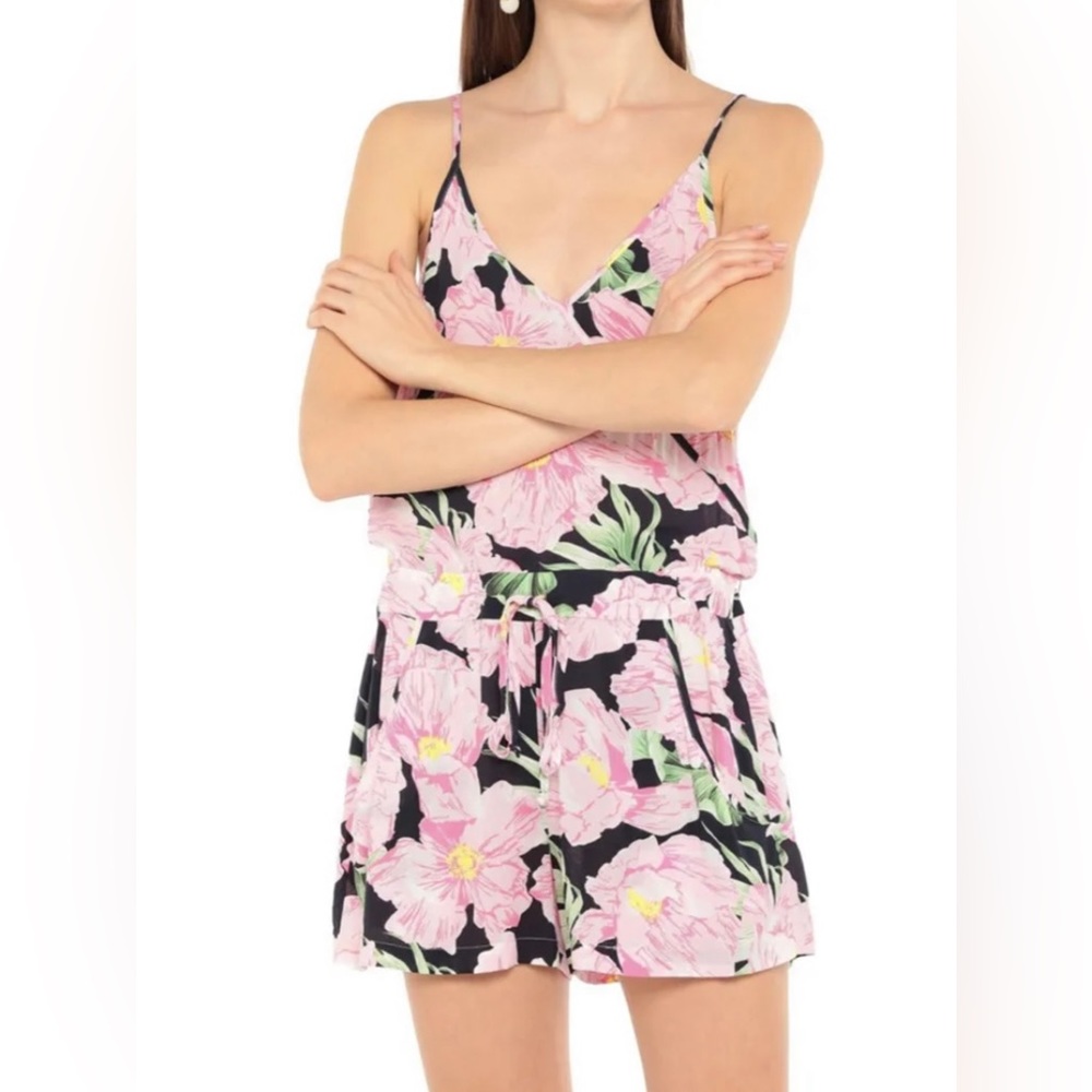 NWT French Connection Floral Print V-Neck Short Romper size 4 Summer Vacation